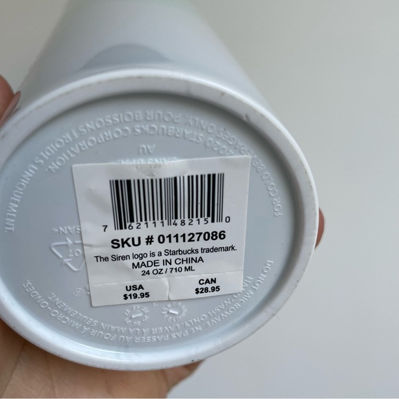 Starbucks 2021 ice wave tumbler - Picture 3 of 3